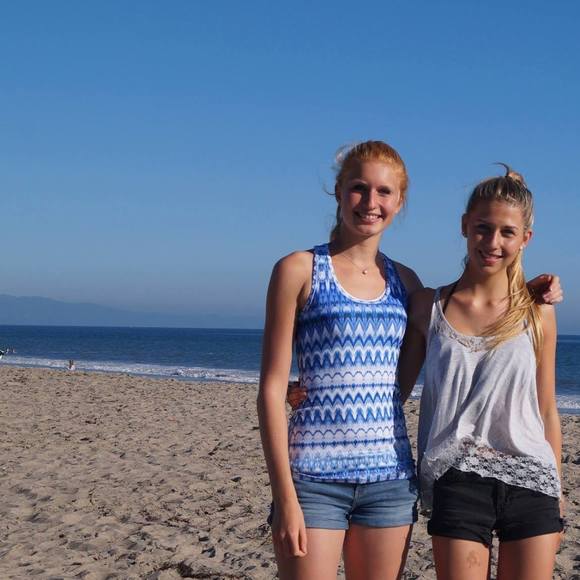 Meet your Posher, Malin - Picture 1 of 1